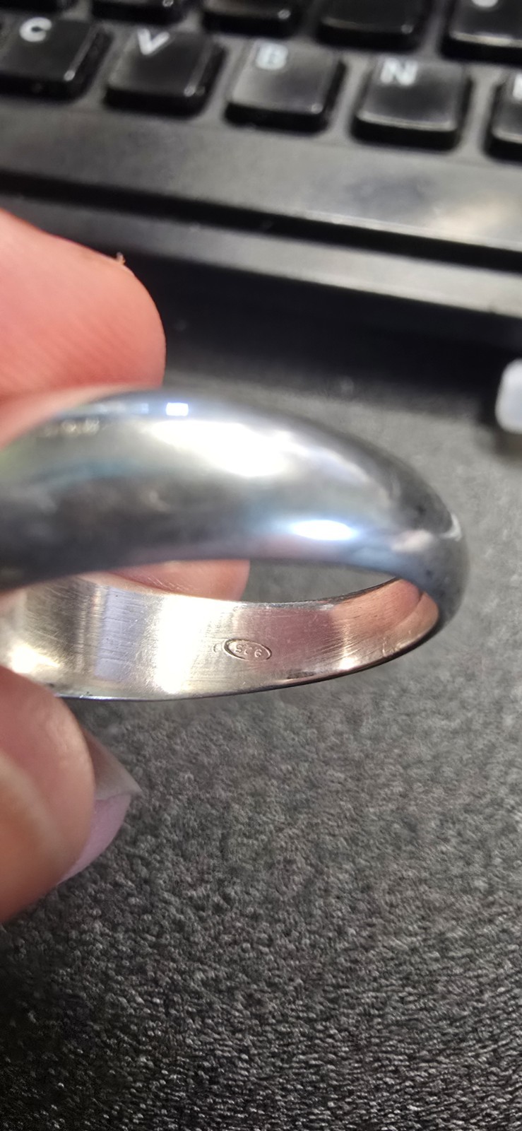 925 Sterling Silver Bezel Set Oval Green Stone Band Ring Signed Size 7