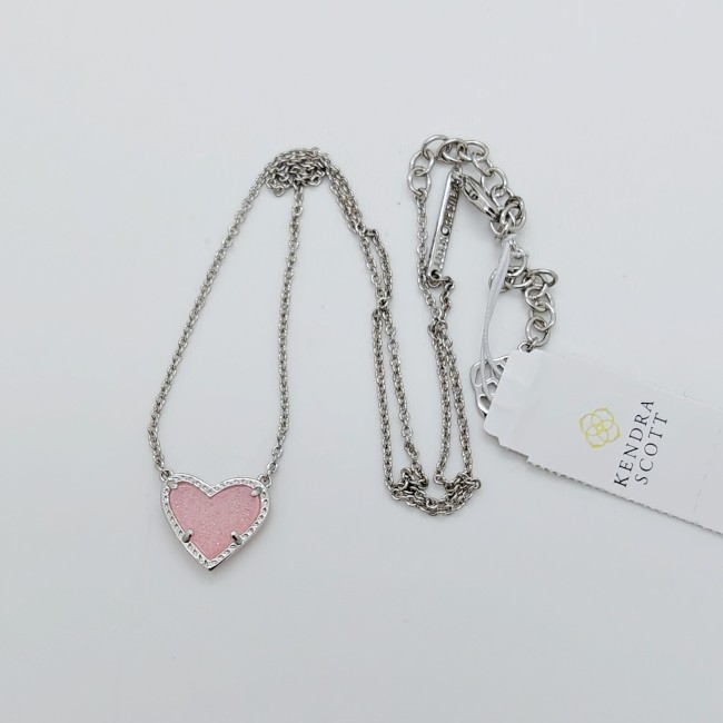 New Kendra Scott Ari Heart Silver Necklace in Pink Drusy