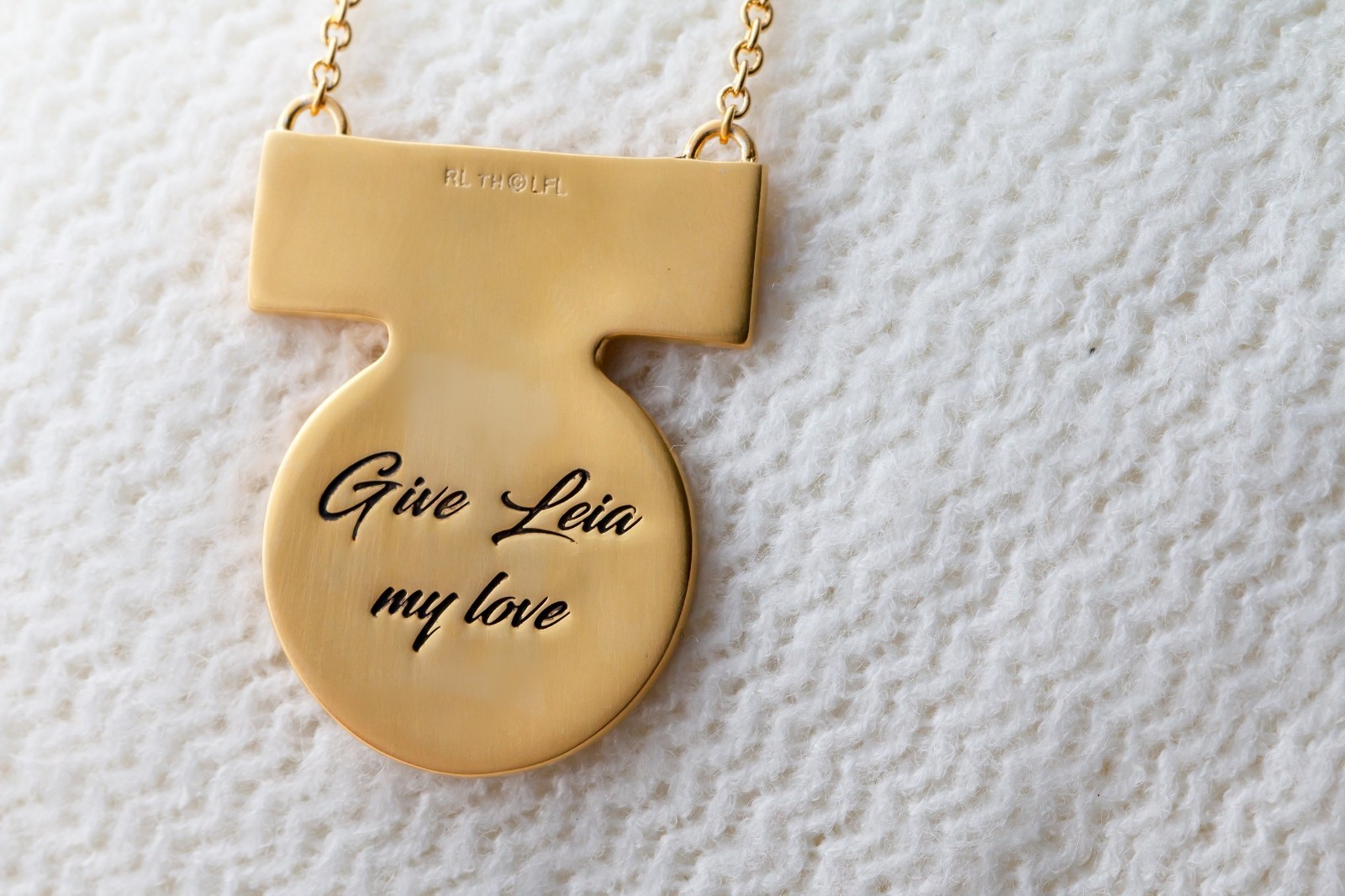 Star Wars X RockLove NEW Medal of Yavin Necklace in 14K Yellow Gold Plated Brass