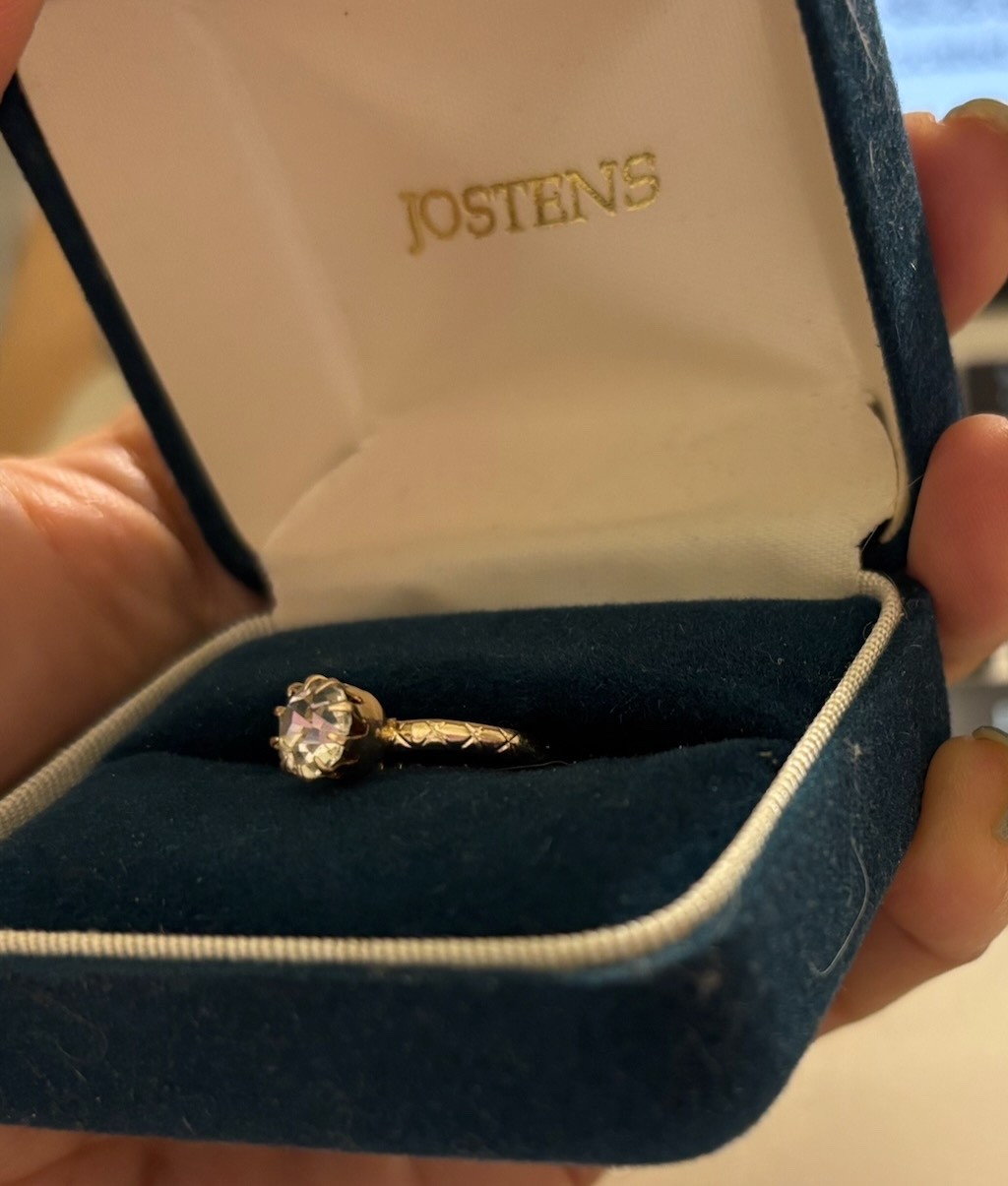Jostens Sterling Silver 1CT Brilliant Cubic Zirconia Solitaire Ring Size 4 NIB