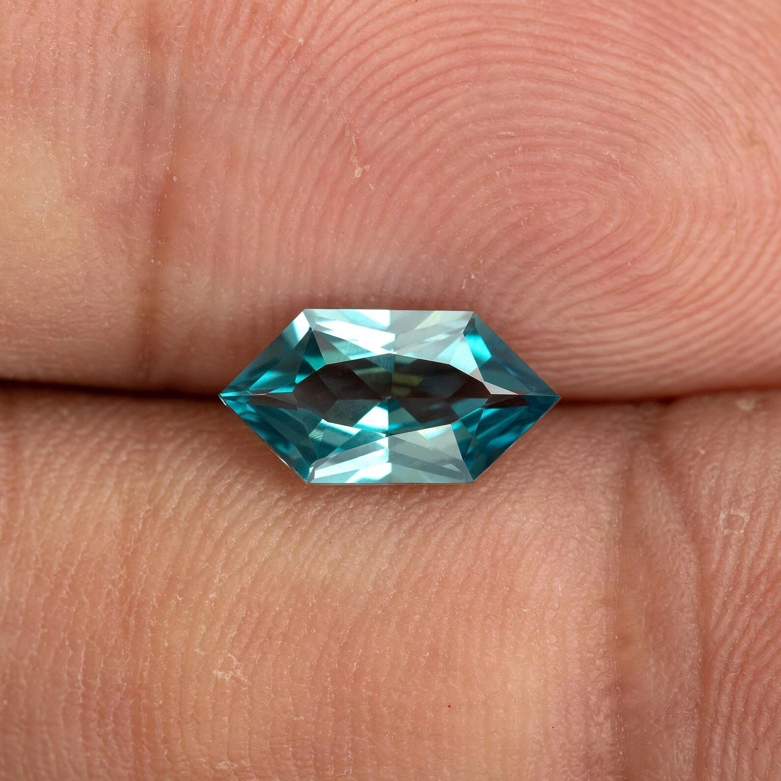 9.25Ct Certified Natural Paraiba Tourmaline Neon Blue Fancy Cut Loose Gemstone