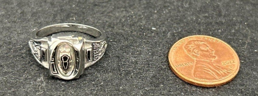 Vintage Jostens White Lustrium Signet Ring – Mother of Pearl Shell Inlay