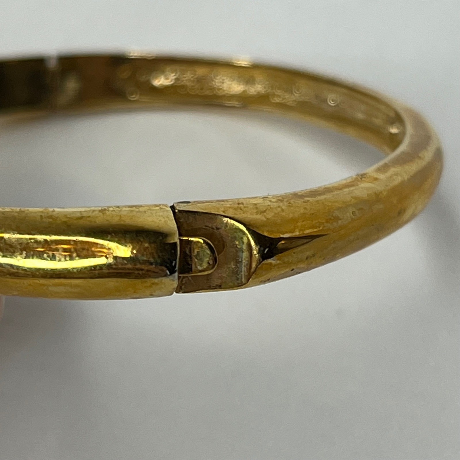 Swarovski Stone Bangle Gold Tone Pave Crystal Hinge Bracelet M 5032848 No Stamp