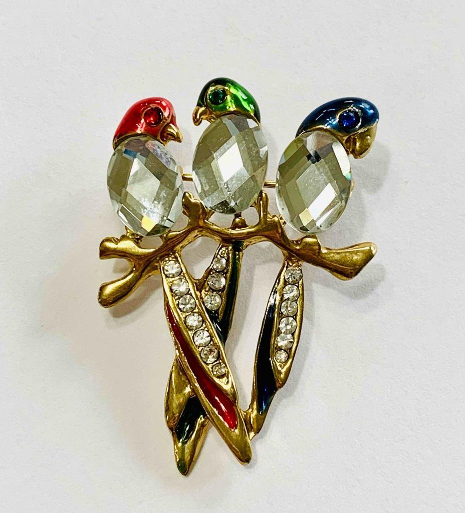 Cute Gold Tone 3 Parrots Red, Green, Blue Enamel & Rhinestone Deco Pin Brooch #2