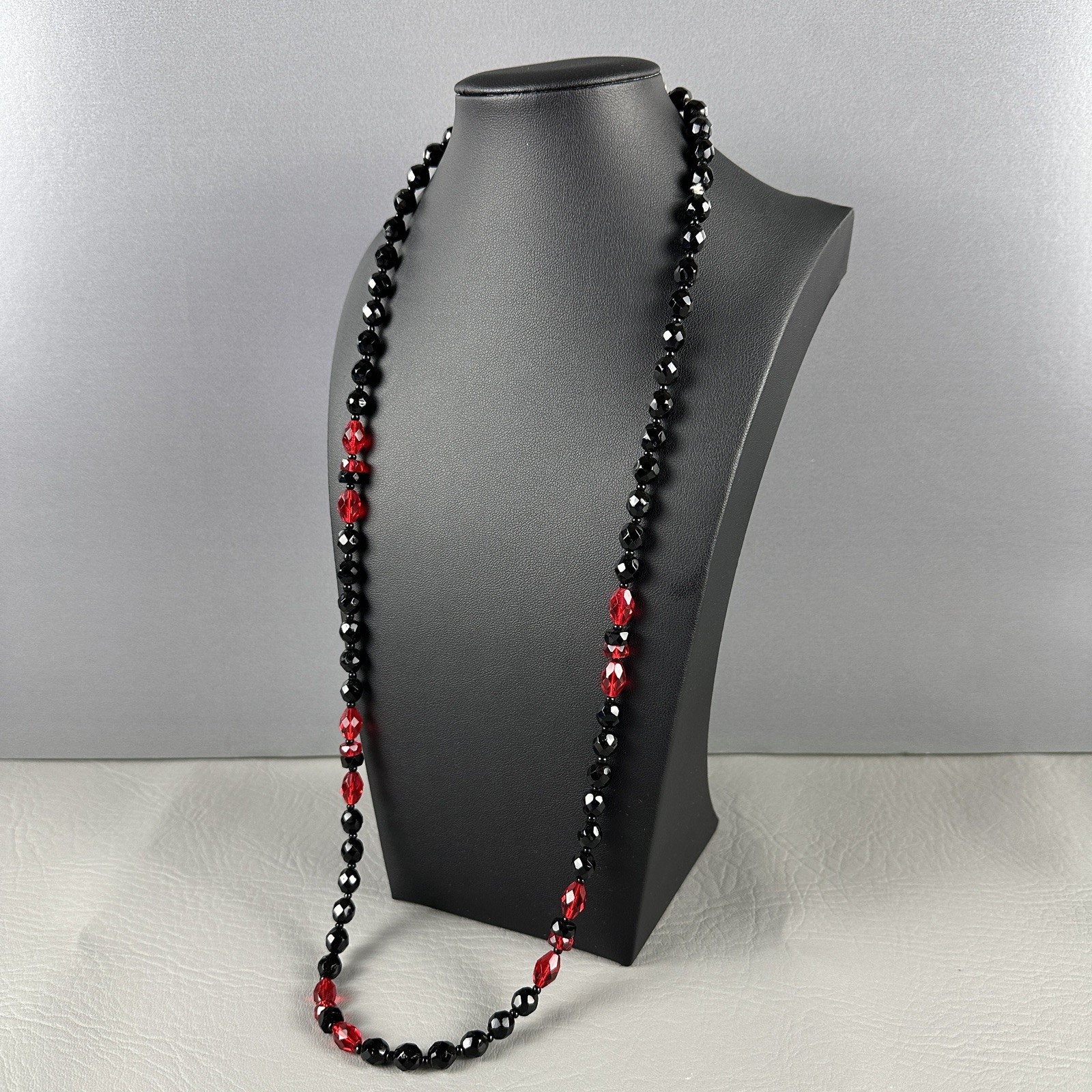 Vintage Bead Necklace Black Red Art Deco Style Long Acrylic 30″
