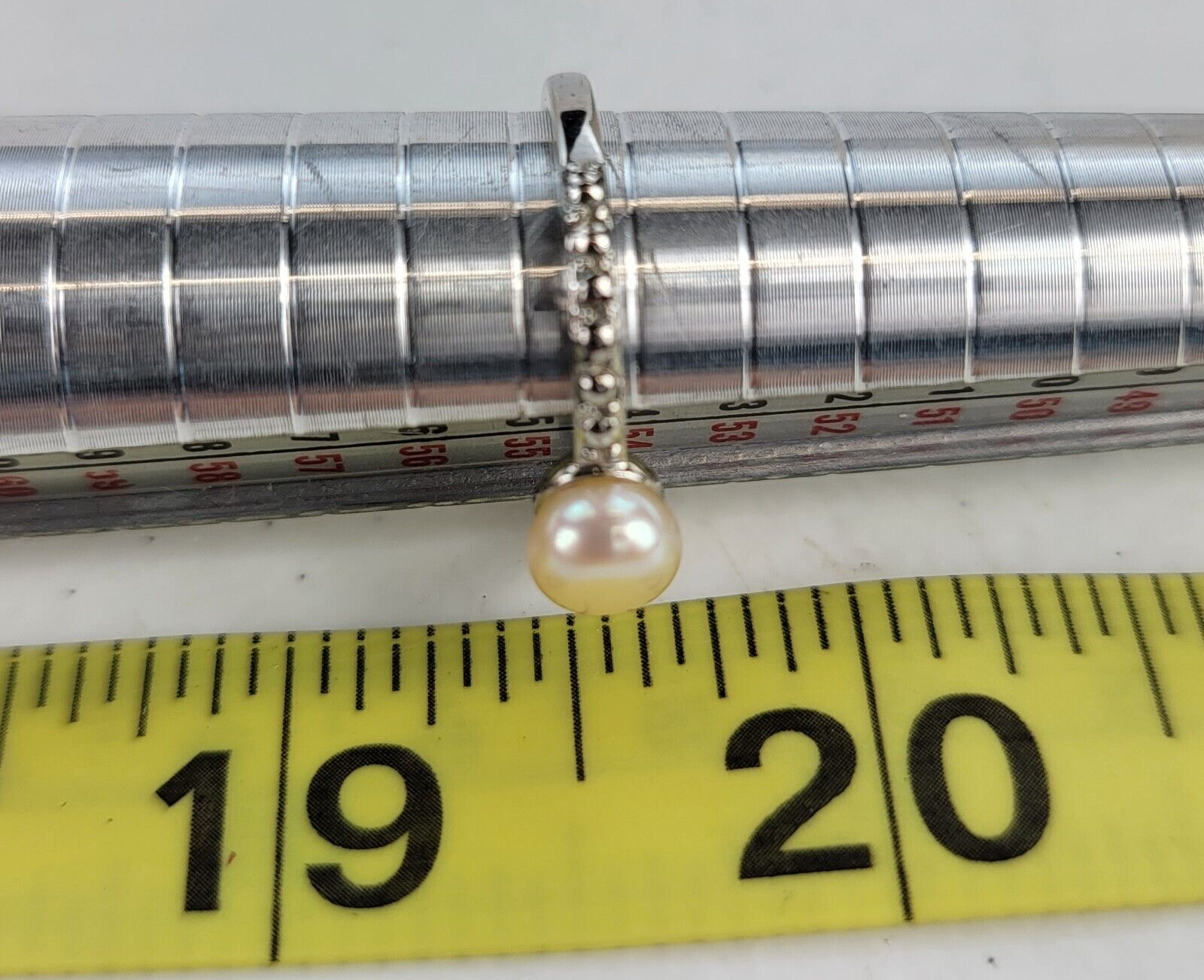 Silver-Tone Natural Cream Pearl Size 7