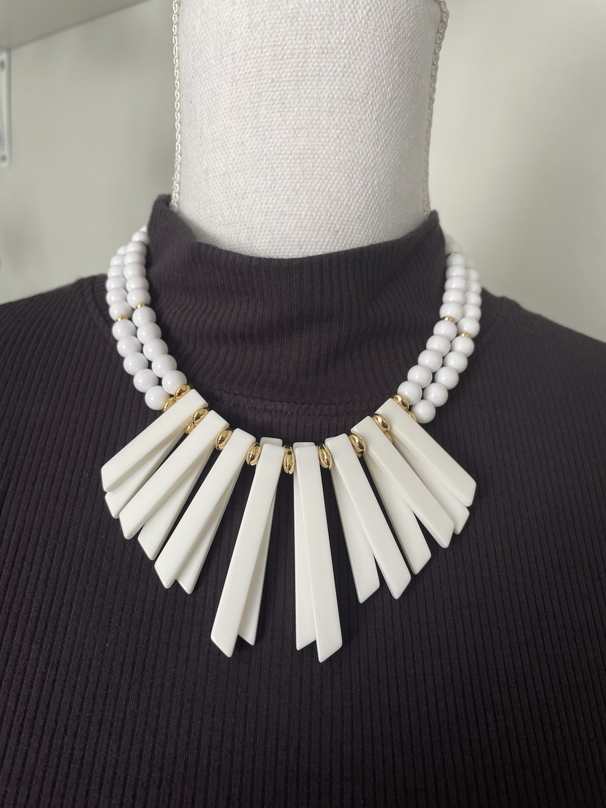Trifari Vintage Double Strand White & Gold Statement Necklace