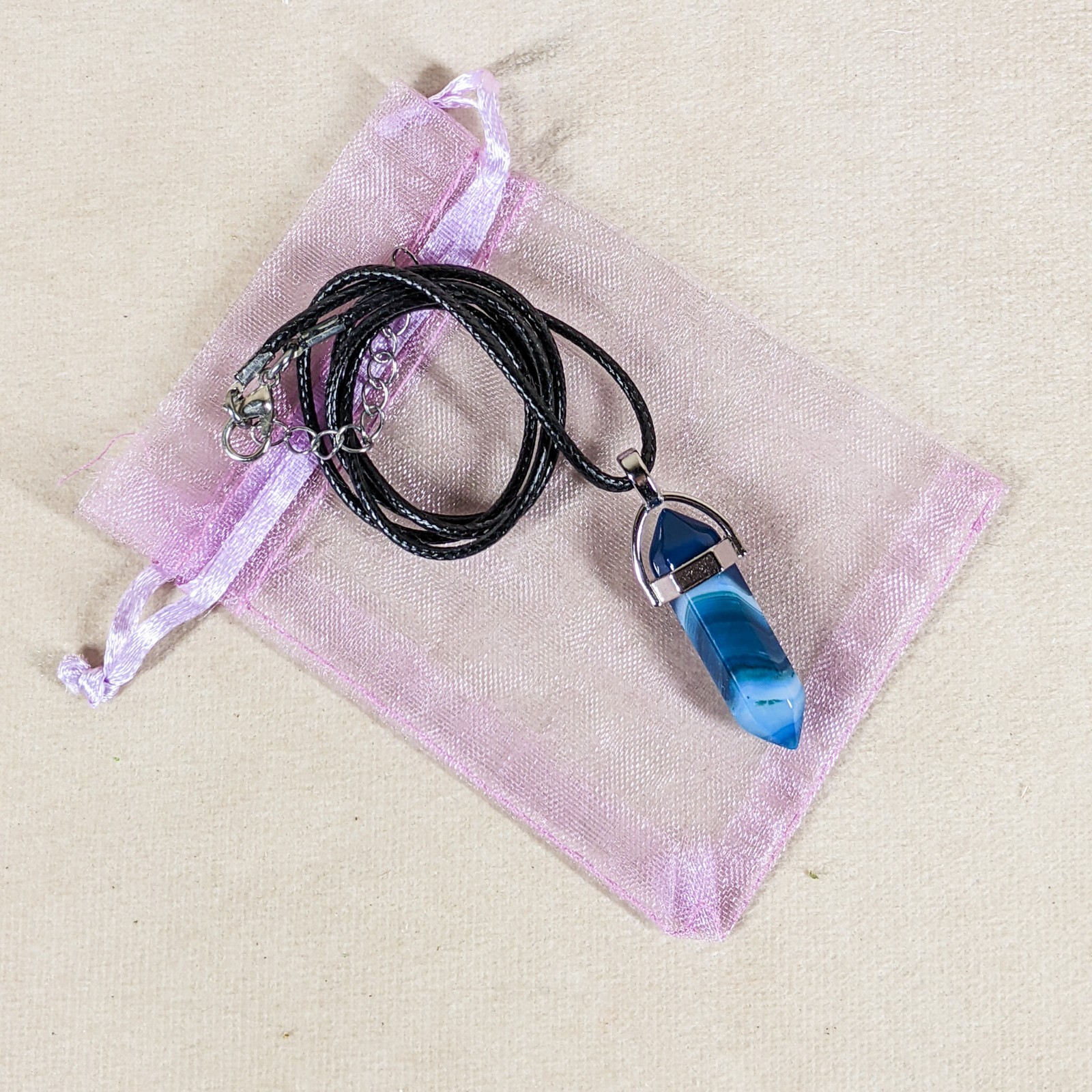 Blue Agate stone Hexagon Point Pendant Chakra Reiki Healing Amulet necklace