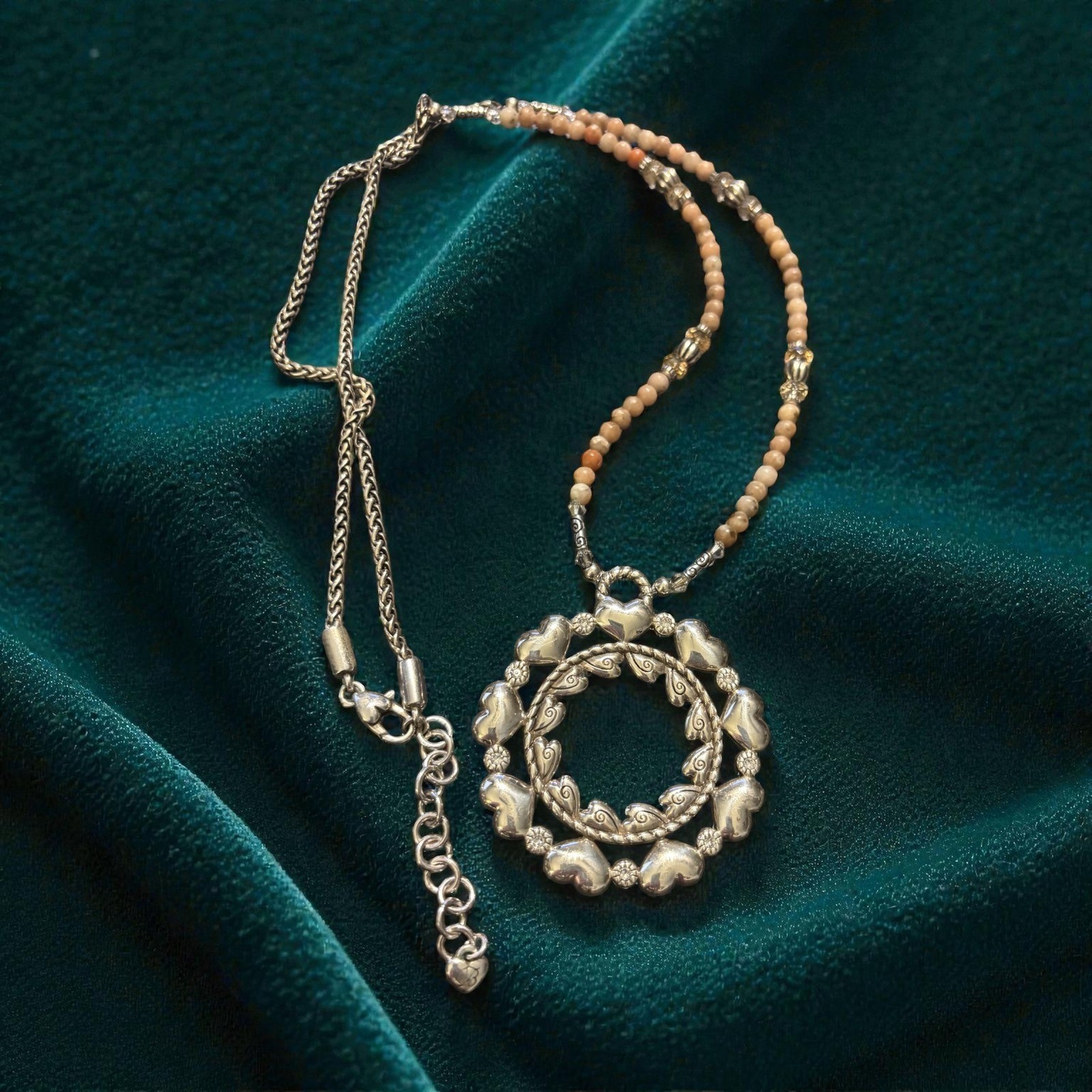 Brighton Silver Tone Heart Wreath Pendant Beaded Wheat Chain Necklace Adjustable