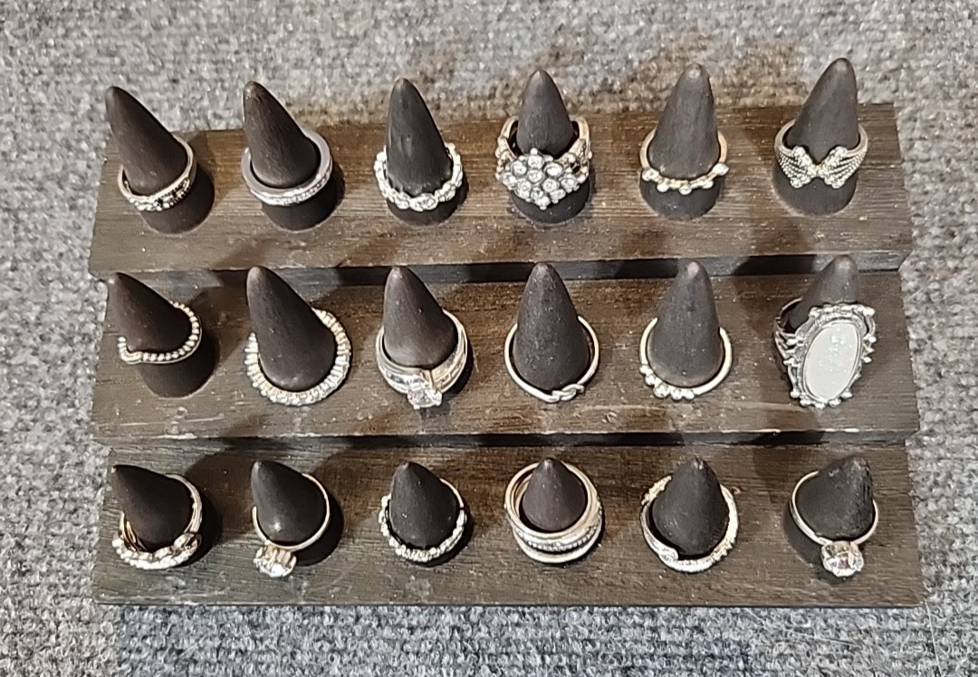 Jewelry 21 French Rings Rhinestones Sized Silver Tones Lot #175 See Description