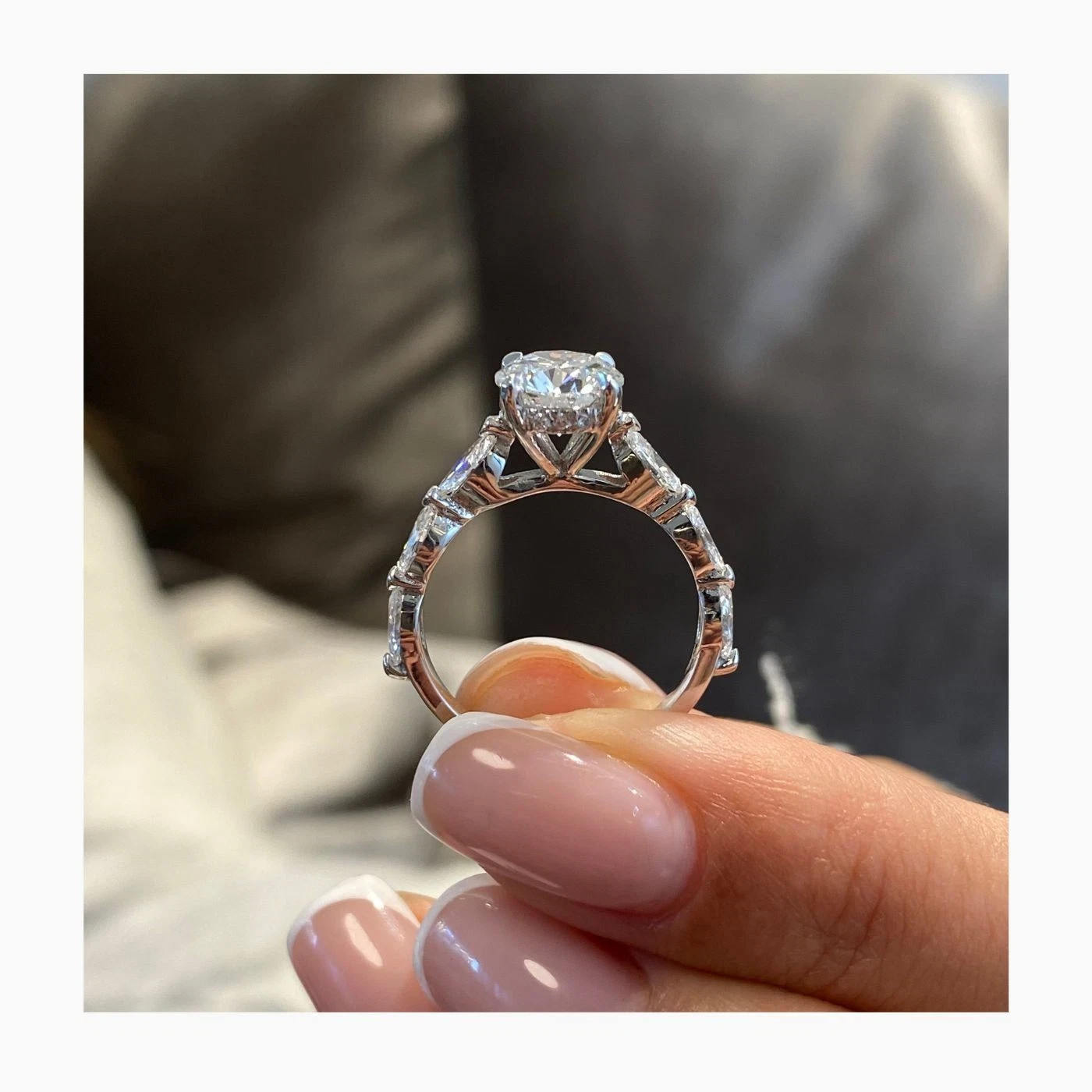 2 Ct Round Cut Simulated Diamond Stunning Wedding Ring 14k White Gold Plated