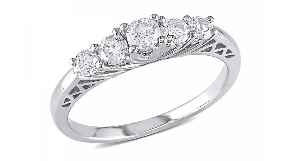 1.50 ct TW Clear White AAA quality CZ Band, wedding Ring in 925 Sterling Silver