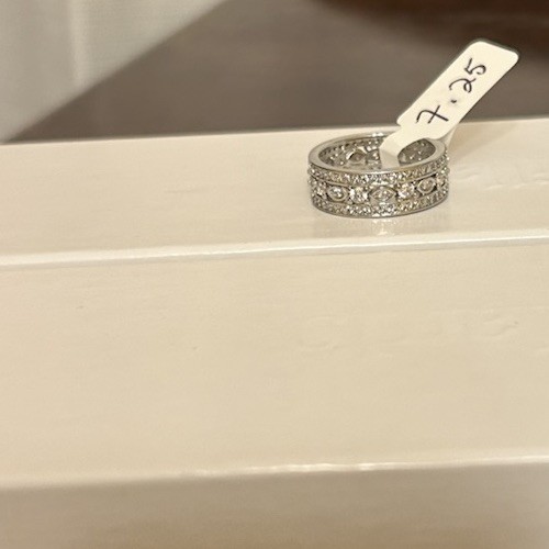 Size 7.25 Diamond CZ Delicate Eternity Band Ring Silver Tone No Mark