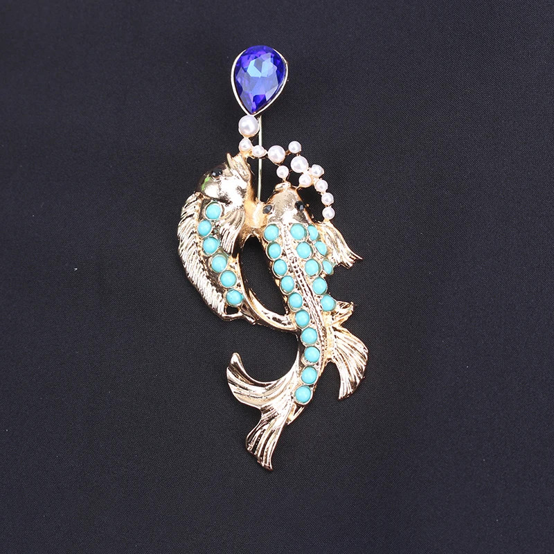 Women Men Unisex Lemon Goldfish Lover Brooch Fashion Koi Fish Pins Badge Jewelry
