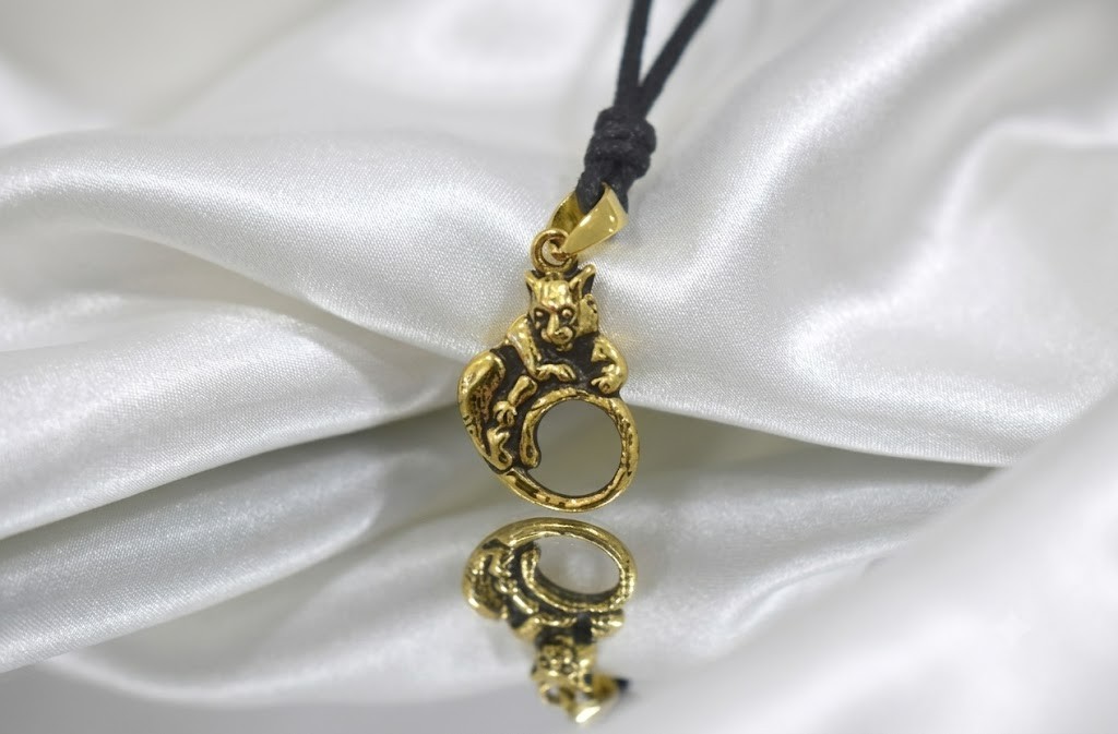 Unisex Leopard 92.5 Sterling Silver Brass Charm Necklace Pendant Jewelry