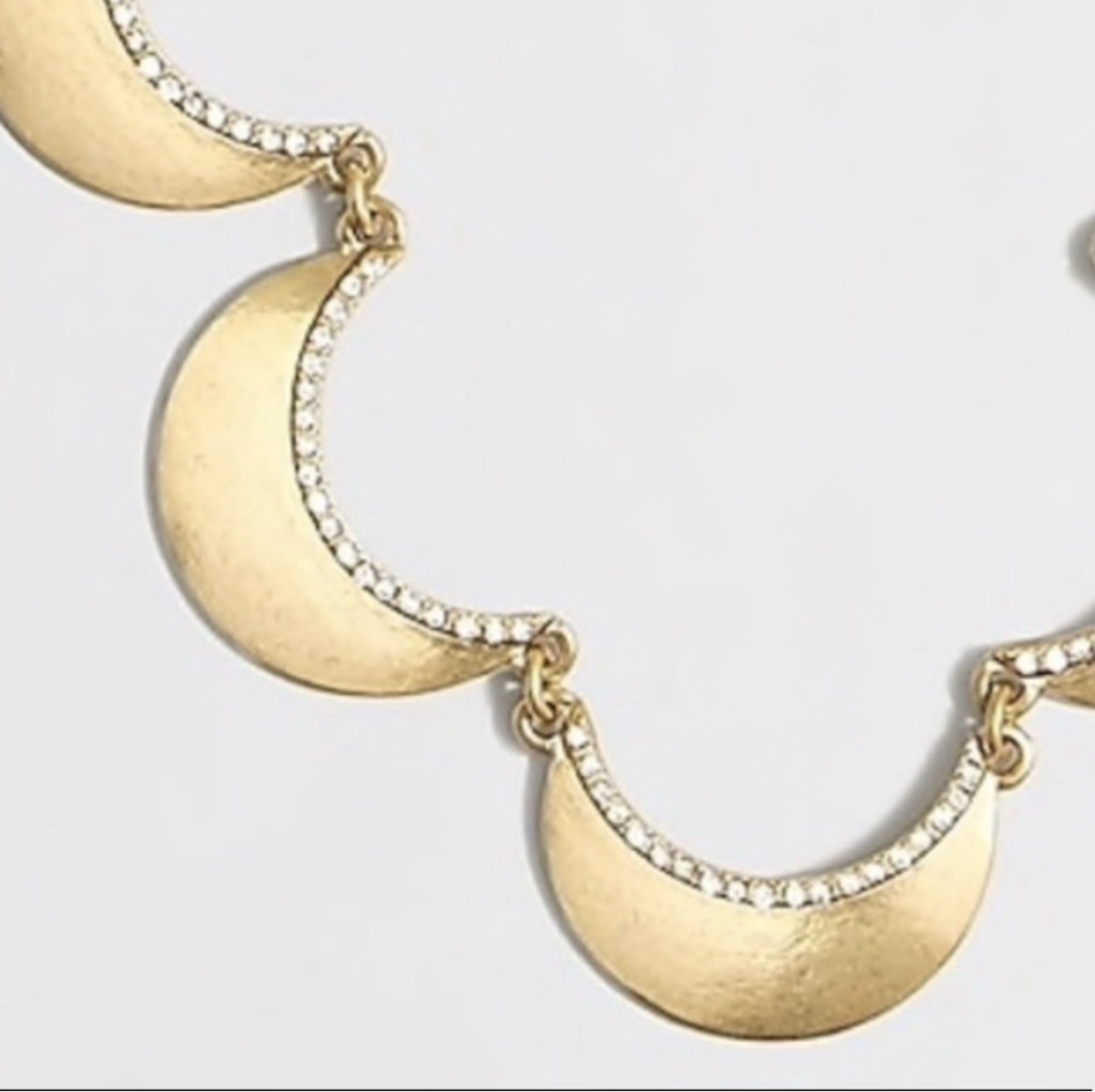 J.Crew Gold-Tone Scallop and Stone Statement Necklace
