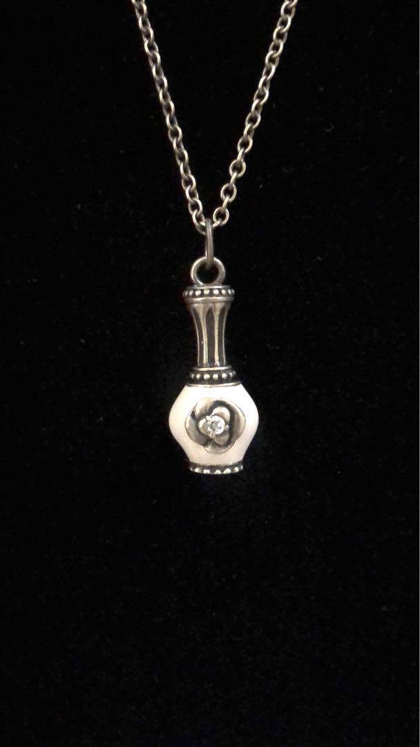 ANNA SUI Vase Motif Necklace Pendant [RARE]