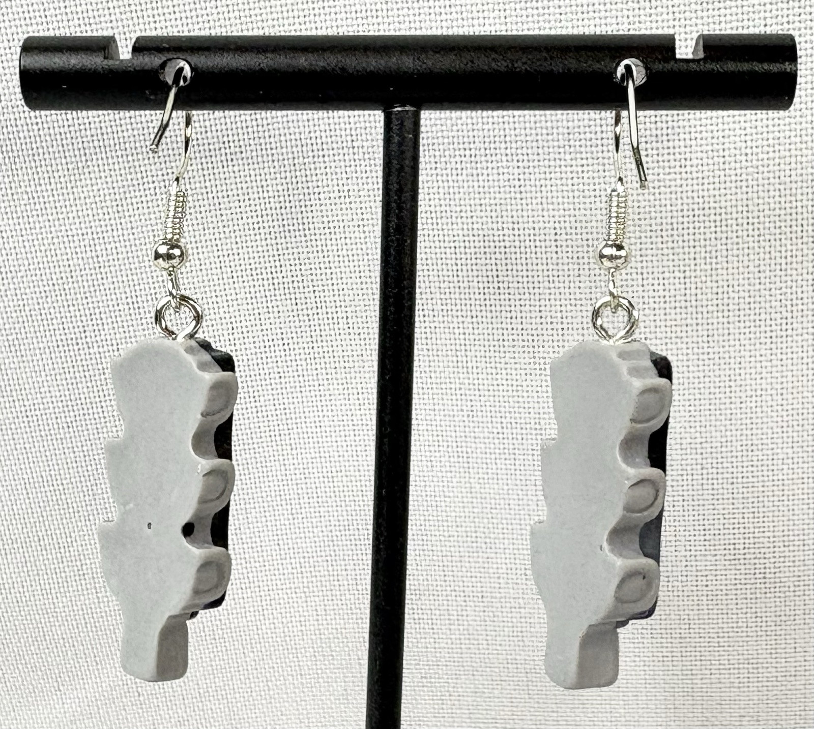 Hook Drop Dangle Silver Tone Earrings Gray Stoplights Traffic City Street Signs