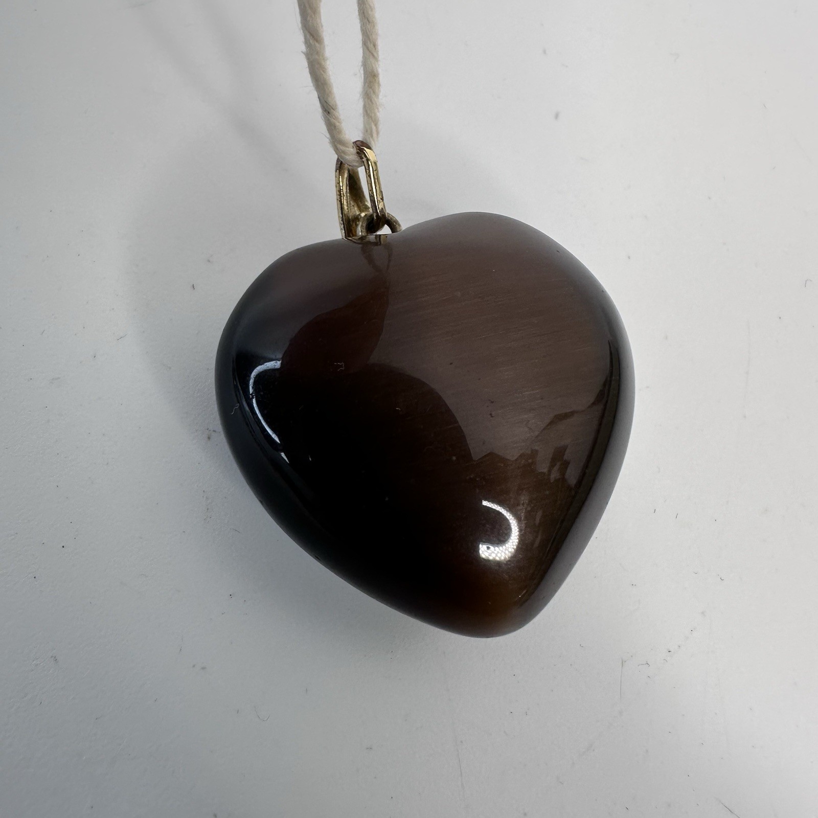 Natural Golden Tiger’s Eye Heart Pendant 30g 35mm Chatoyant Gemstone