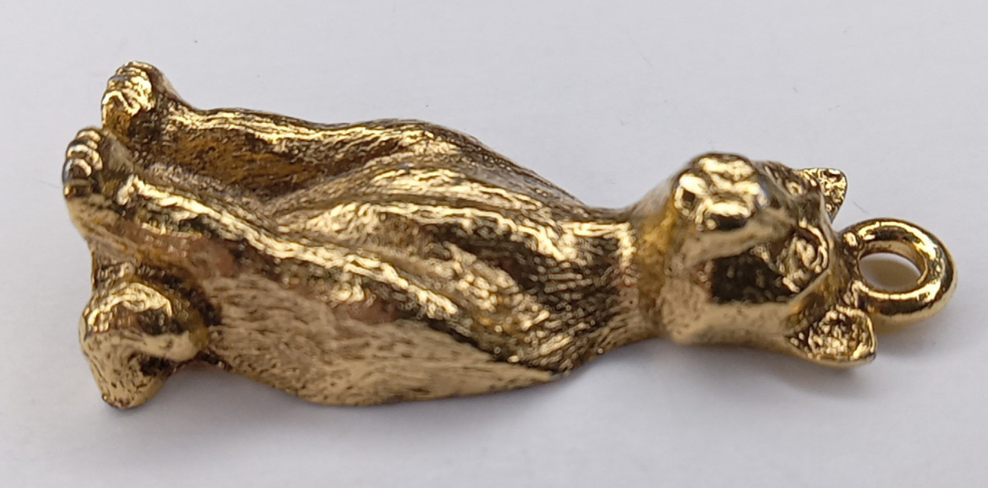 Sitting Cat Gold Toned Charm Pendant 1996 Vintage No Maker Mark