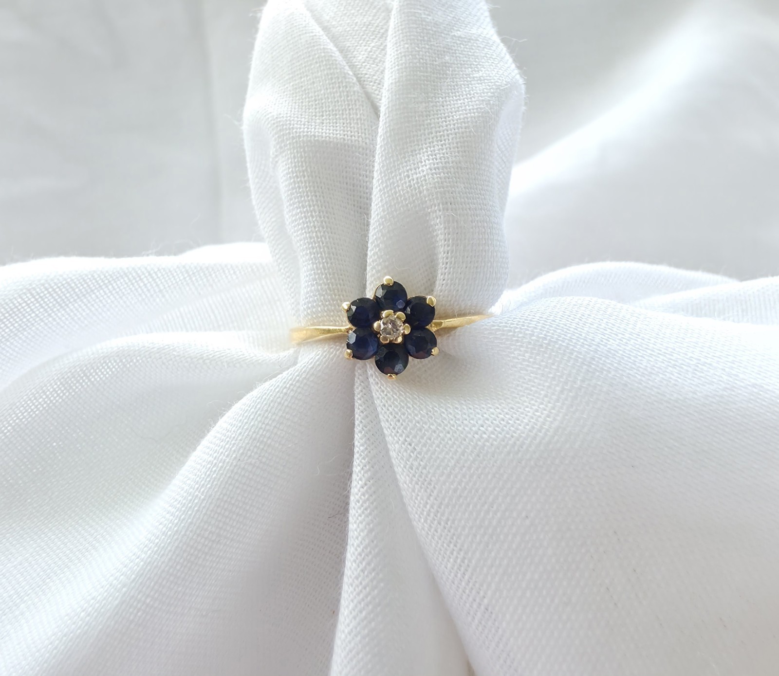 14k Solid Sapphire & Diamond Flower Cluster Ring Sz 6.5 Vtg Ring Everyday Wear