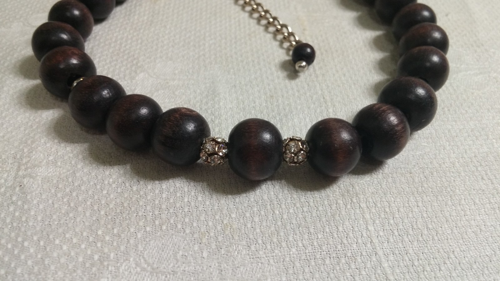 Vintage Silvertone Metal Dark Stain Wood Bead Clear Crystal Bead 17″ Necklace