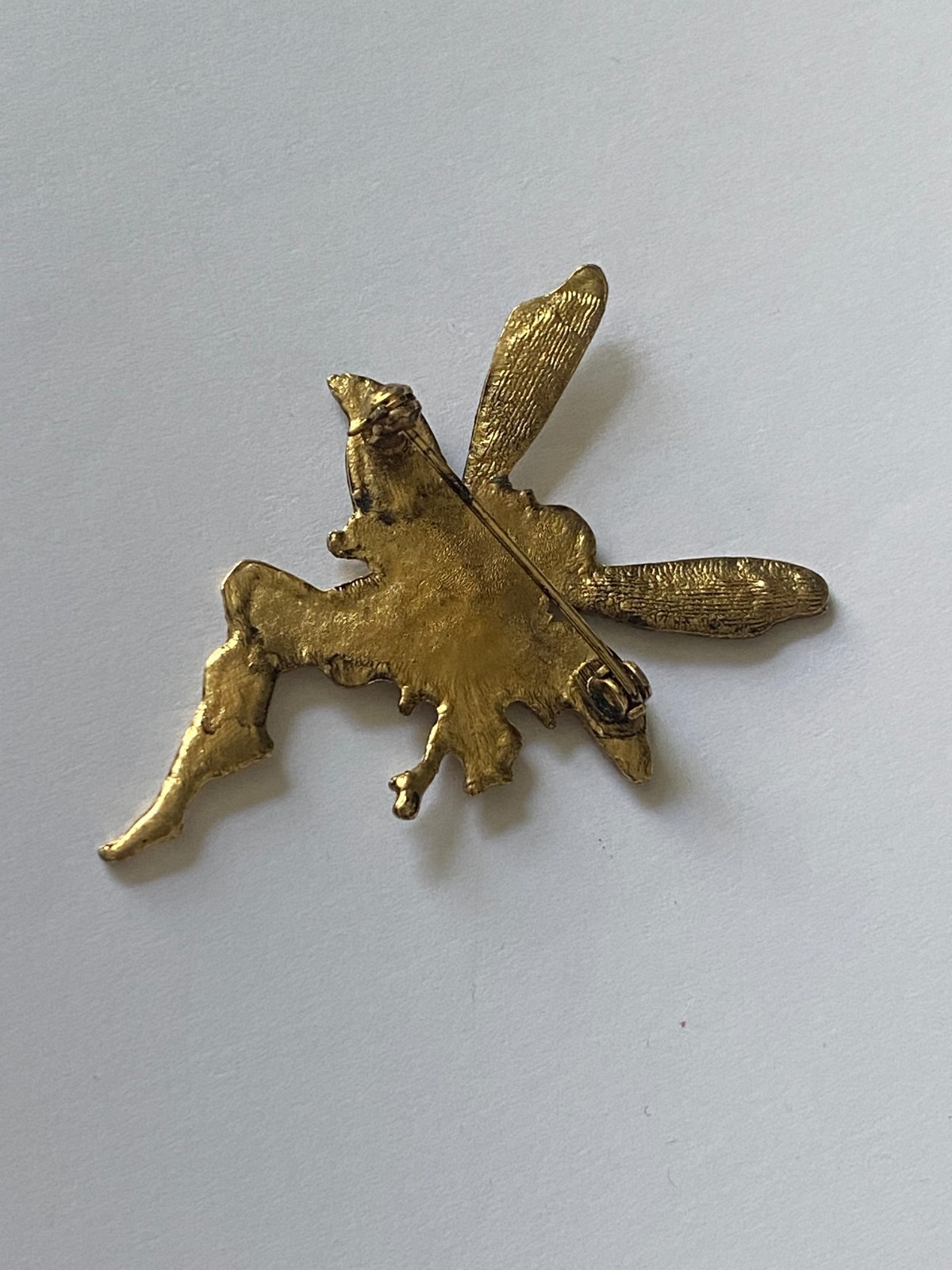 Fairy brooch, golden tone, 6x4cm, good condition