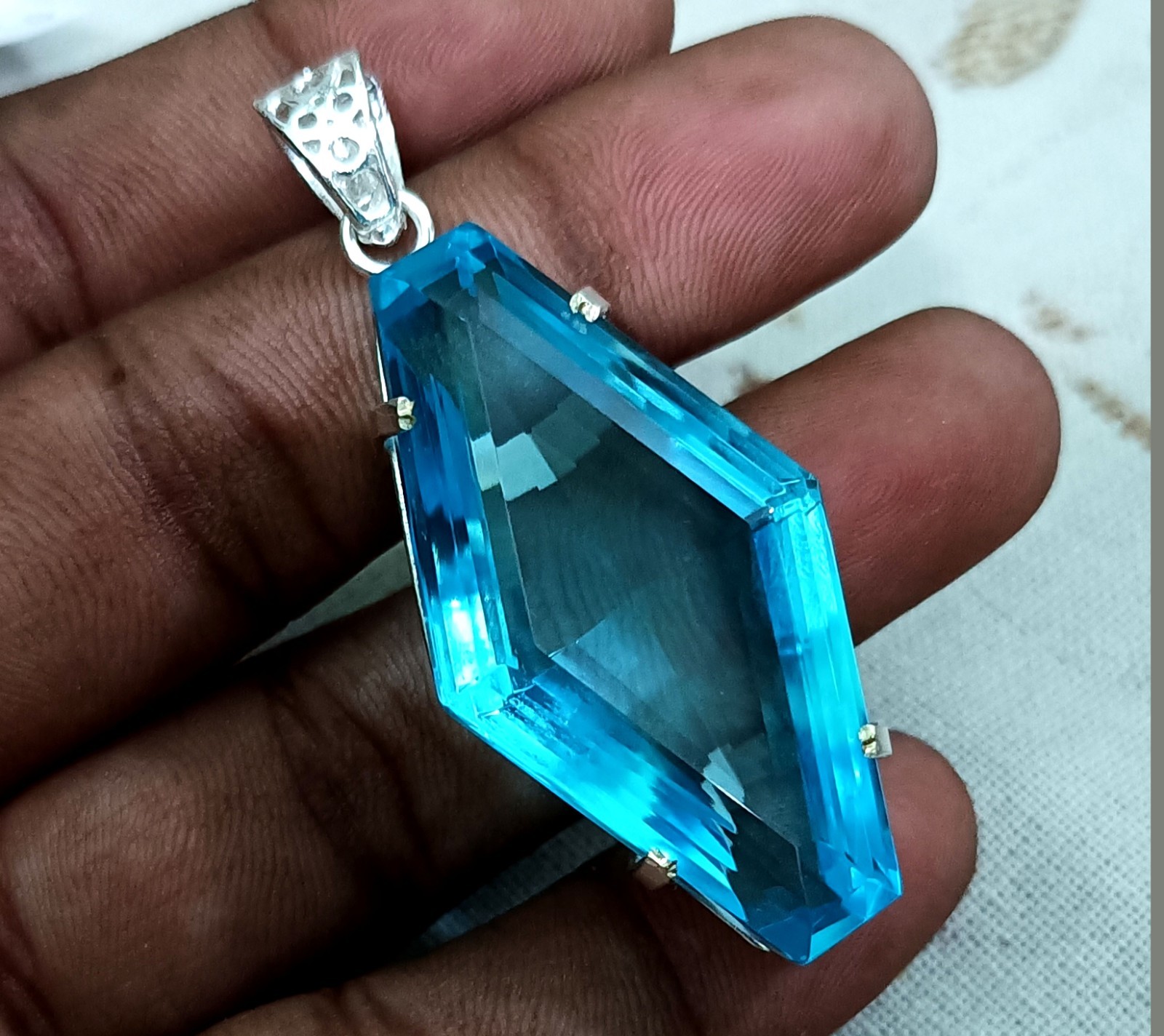 100.85 Ct EGL Certified Natural Topaz 925 Solid Silver Pendant Loose Gemstone