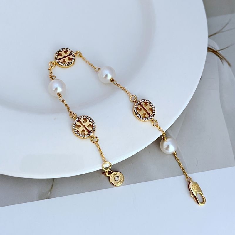 New Burch Miller Pave Pearl Chain Bracelet Gold with Jewelry Pouch Size : 19cm