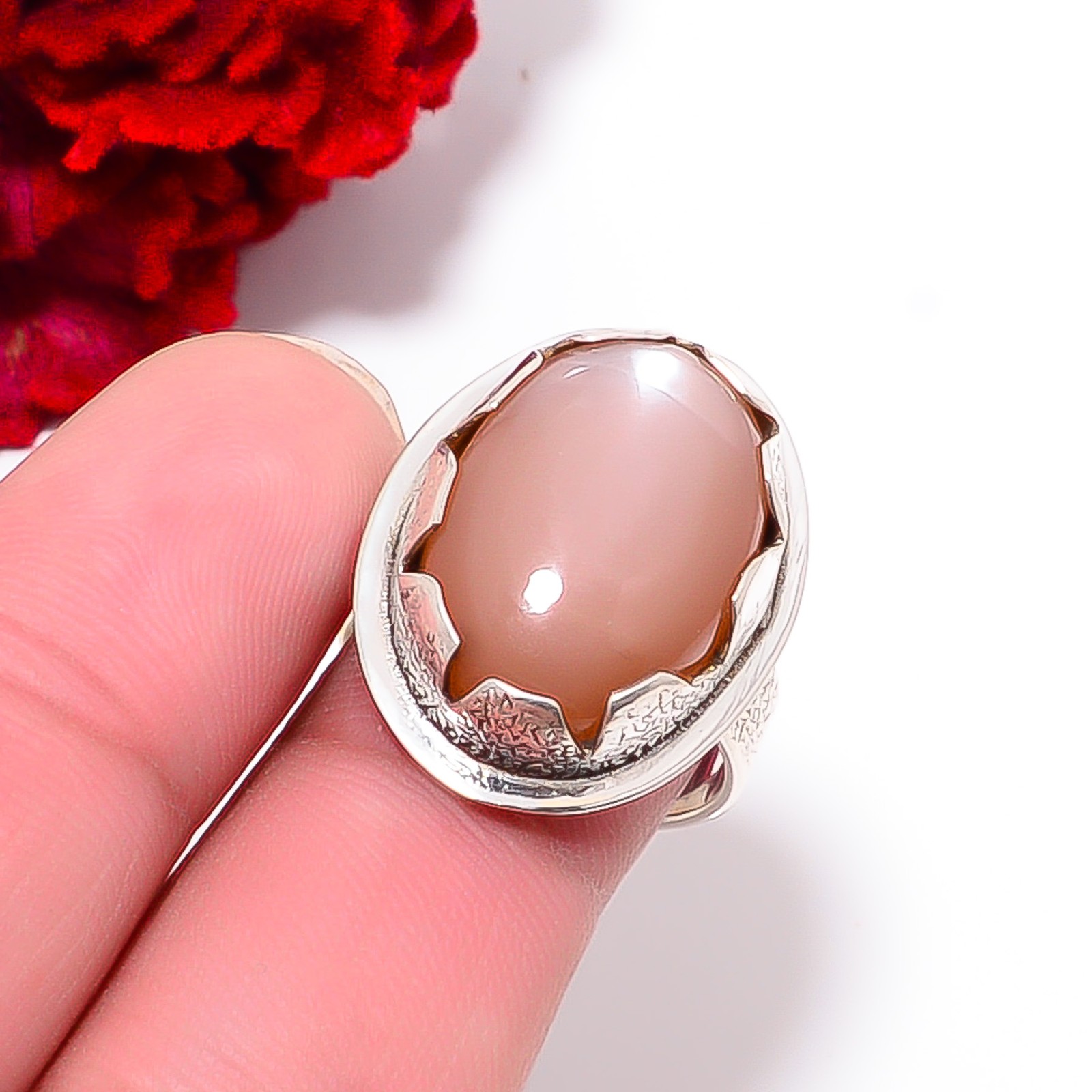 Peach Moonstone – Sri Lanka Designer Handmade 925 Sterling Silver Ring S.8 R7826