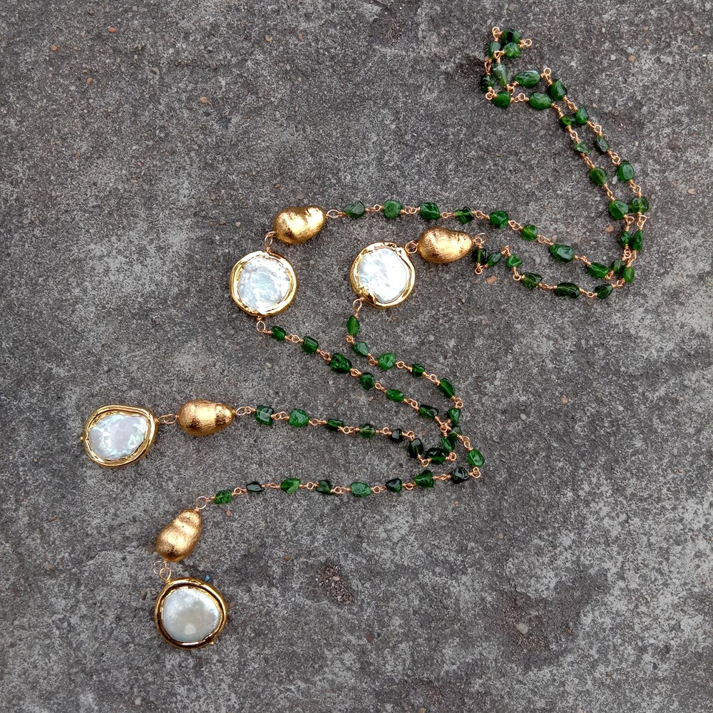 Natural Green Diopside Cultured White Coin Pearl Long Necklace 41″