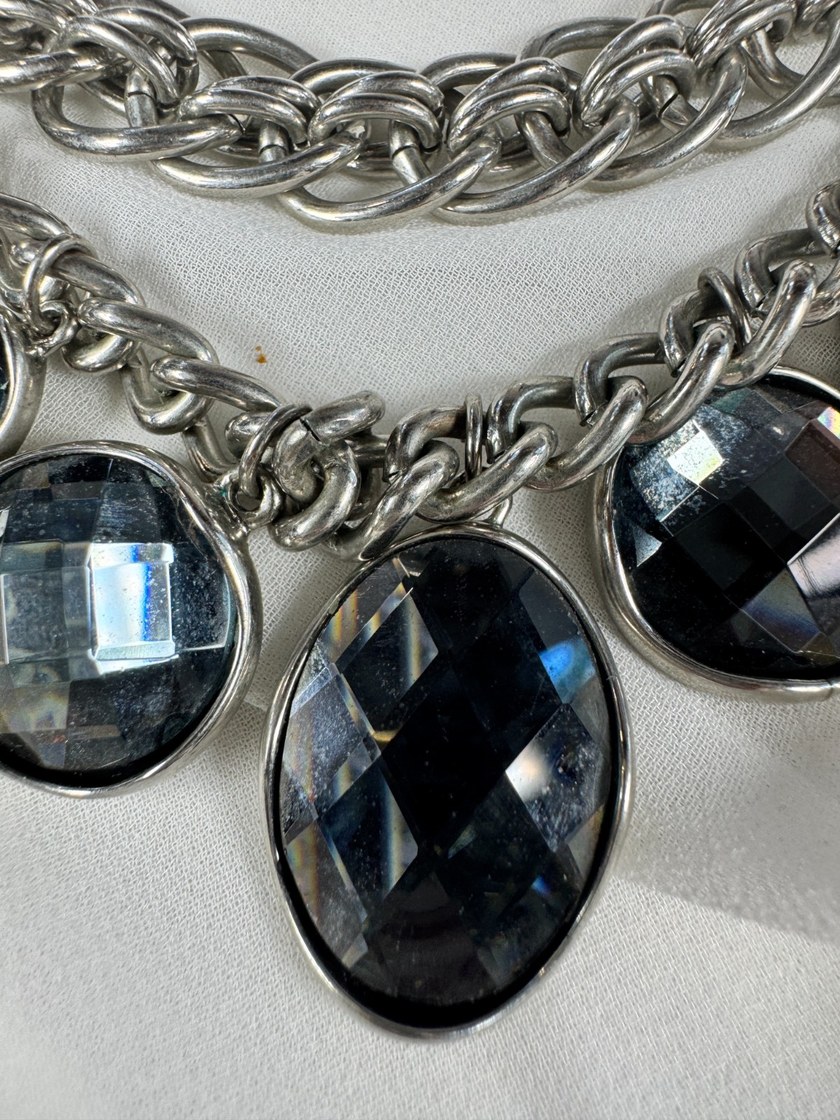 Chunky Silver Tone Chain Necklace Faceted Gray Glass Crystal Statement Bib Neckl
