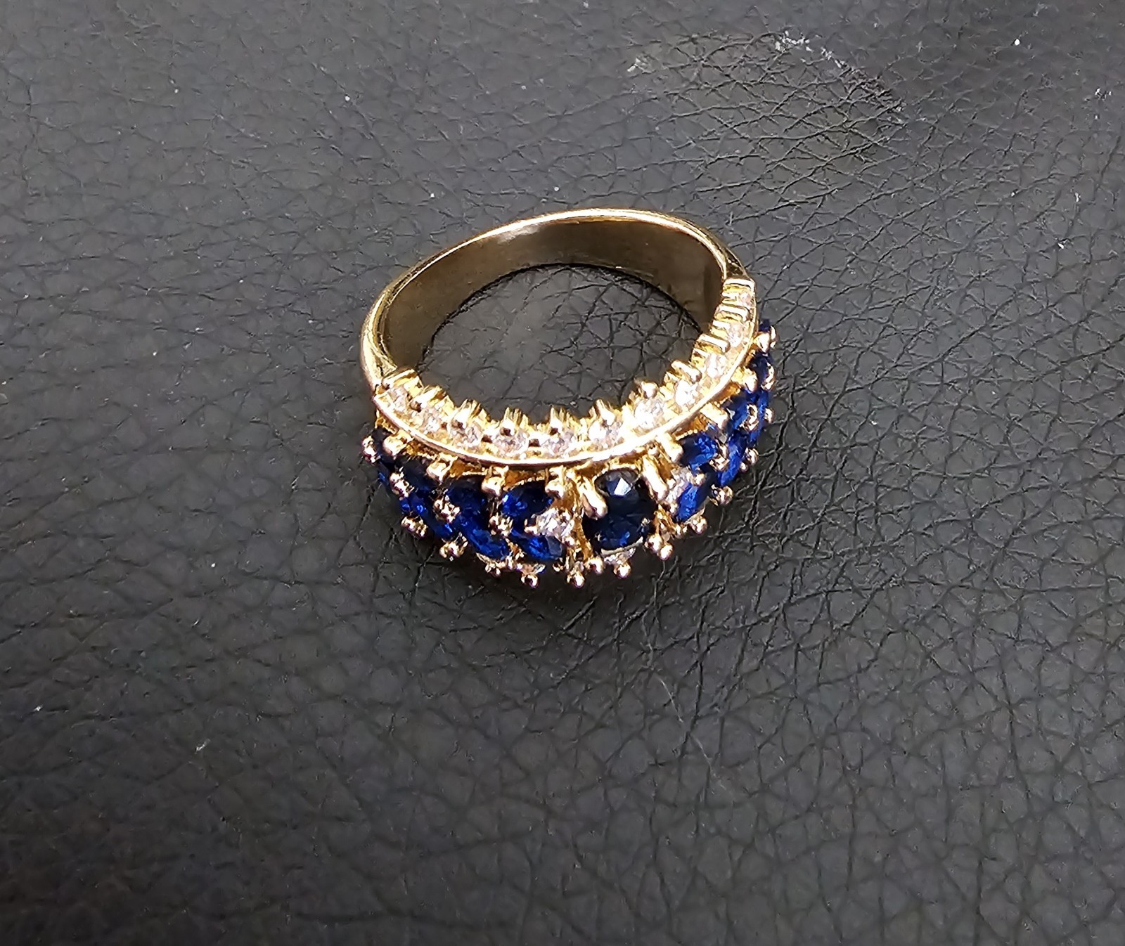 Elegant design Fire Blue Sapphire Stone Rings In Golden Color Ring Size 8