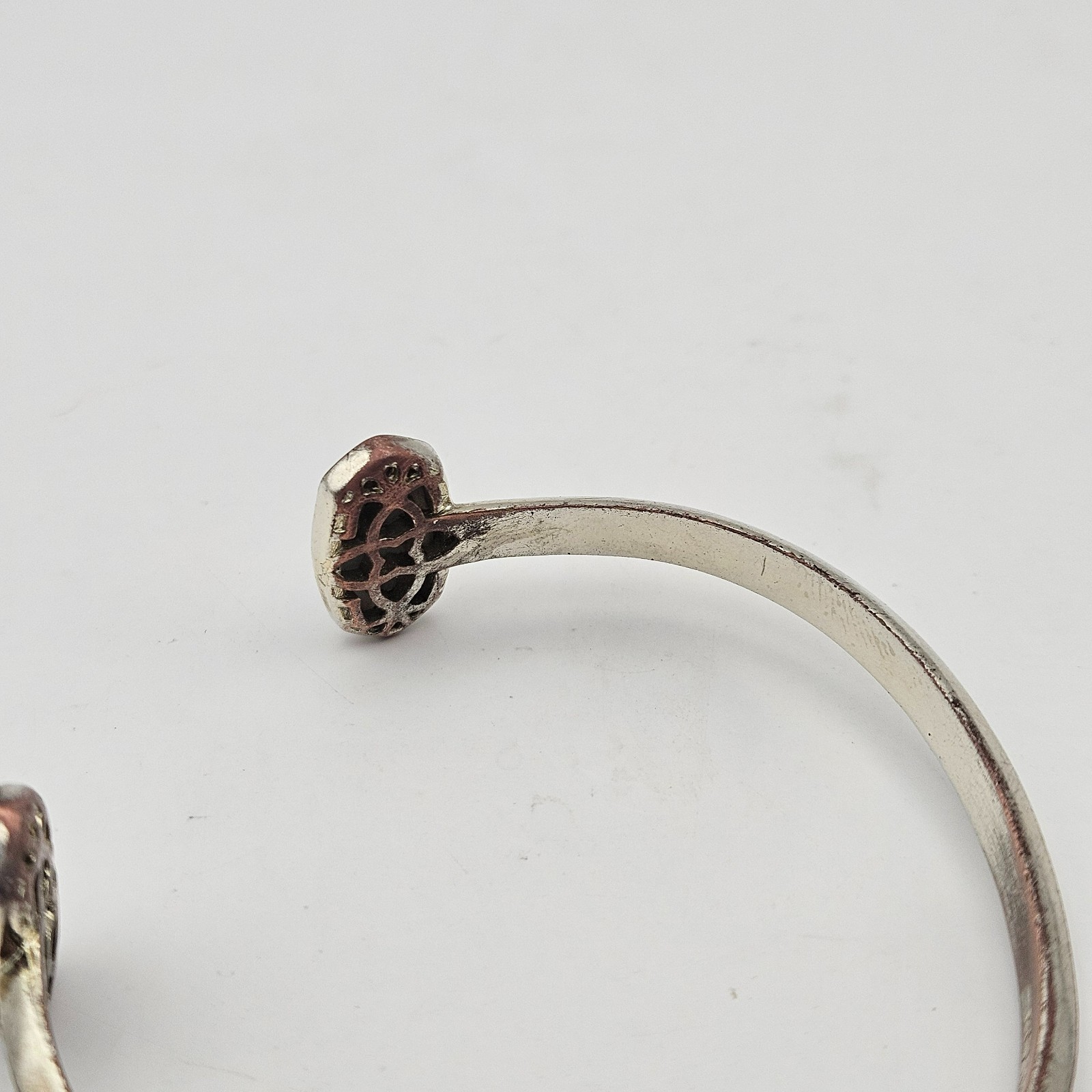 Kendra Scott Elton Open Cuff Bracelet – Black Drusy Stones
