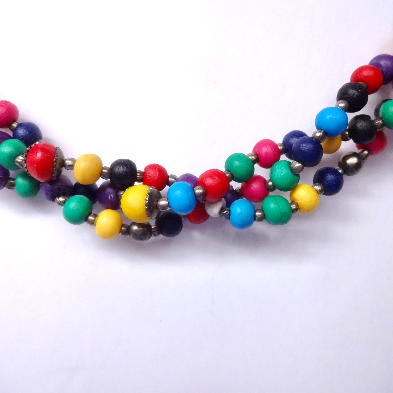 Colorful Bright Intertwined Bead Necklace 19″ Silver Hook & Eye Clasp