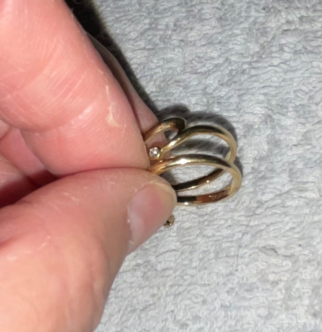 1983 Avon Rhinestone Stackable Rings Lot of 2 Clear Stone 7.5