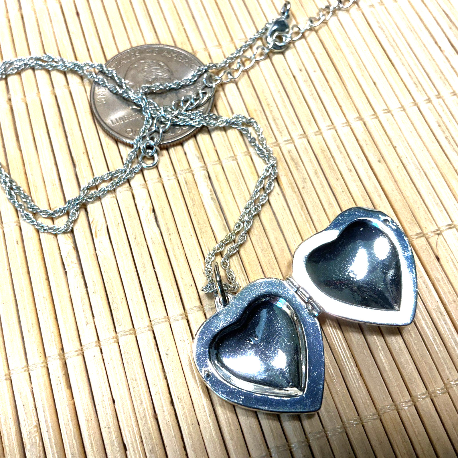 Fashion Necklace Locket Silver Tone Rhinestone Heart Pendant Lot 103D