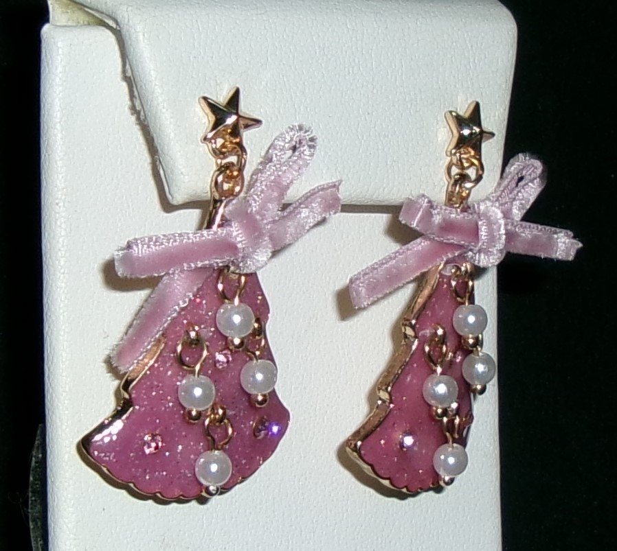 Pink Christmas Tree Earrings Pink Glittery Enamel Faux Pearls Stones NEW