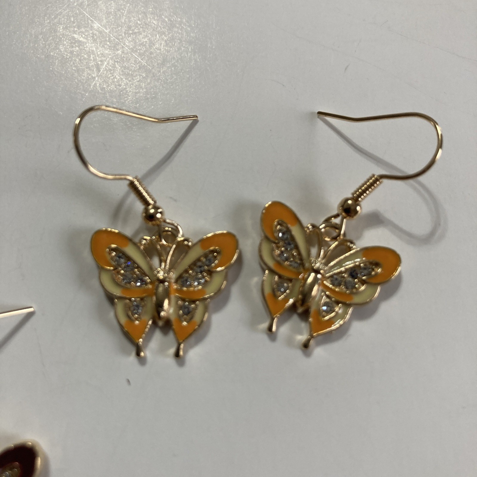 NWT Buyer’s Choice Butterfly Rhinestone Earrings GoldTone Pierced Jewelry Dangle