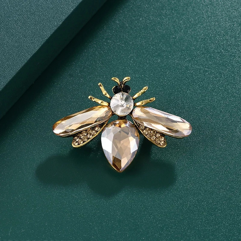 Women Men Unisex Bee Lover Brooch Fashion Bees Animals Pins Badge Jewelry