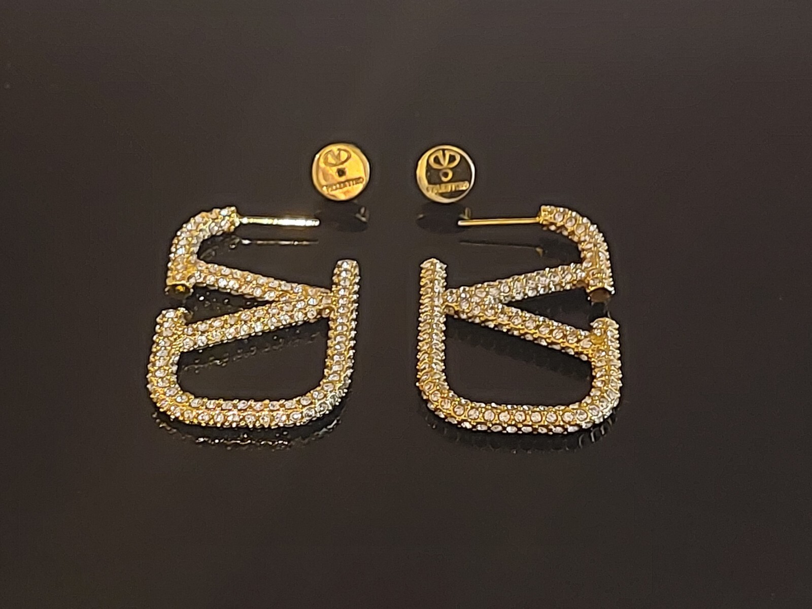 VALENTINO CRYSTAL SIGNATURE EARRINGS – Box & Dust Pouch Included