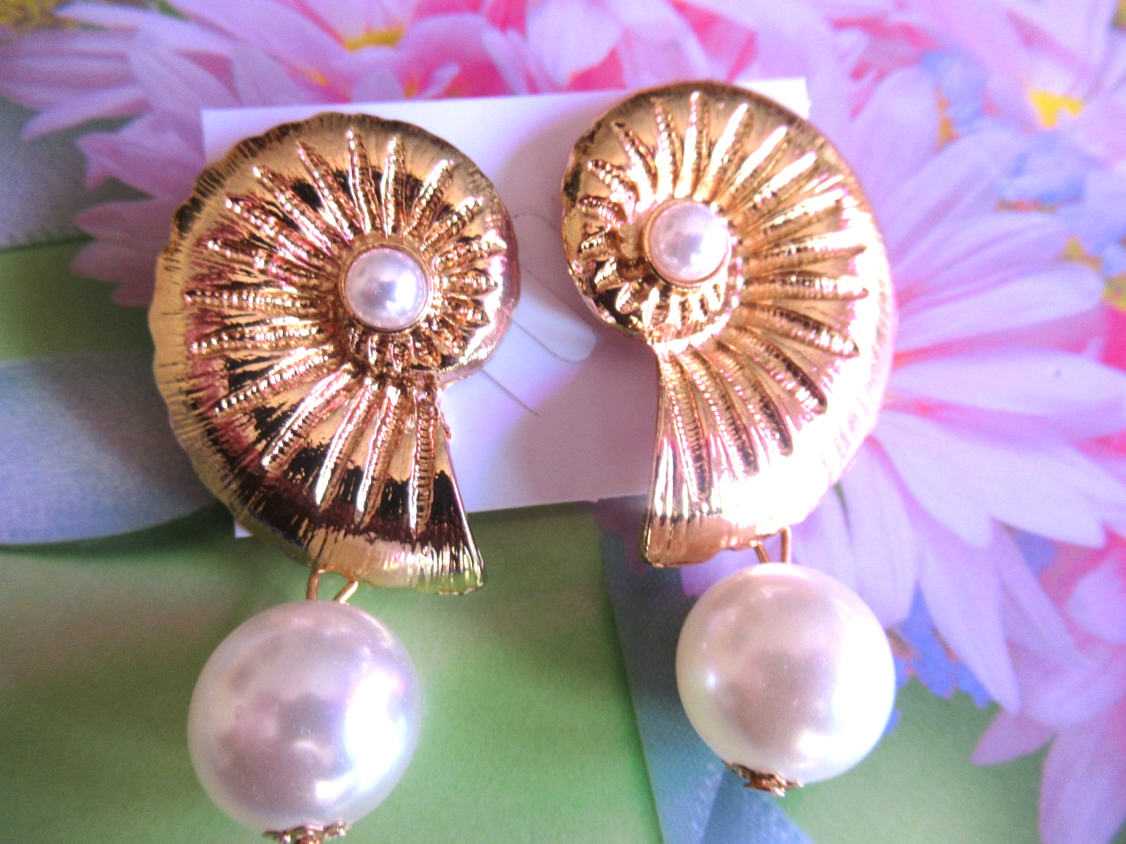 Beautiful Seashell Golden Scallop or Spiral Earrings Statement Dangle Earrings N