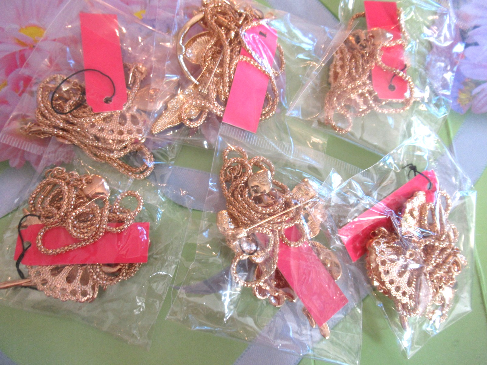 BETSEY JOHNSON Novelty Pendant Necklaces Fairies Angels Fairytale & Fantasy 6pcs
