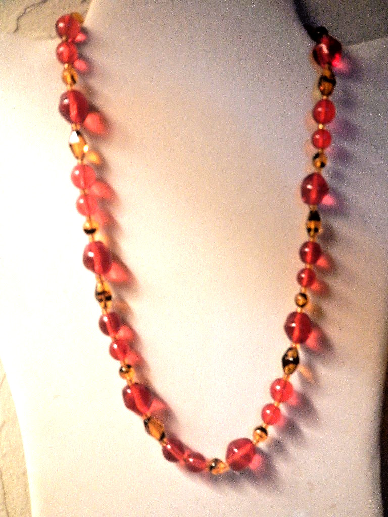 Vintage Donna Dressler Red & Amber Tortoise Style Art Glass Bead Necklace