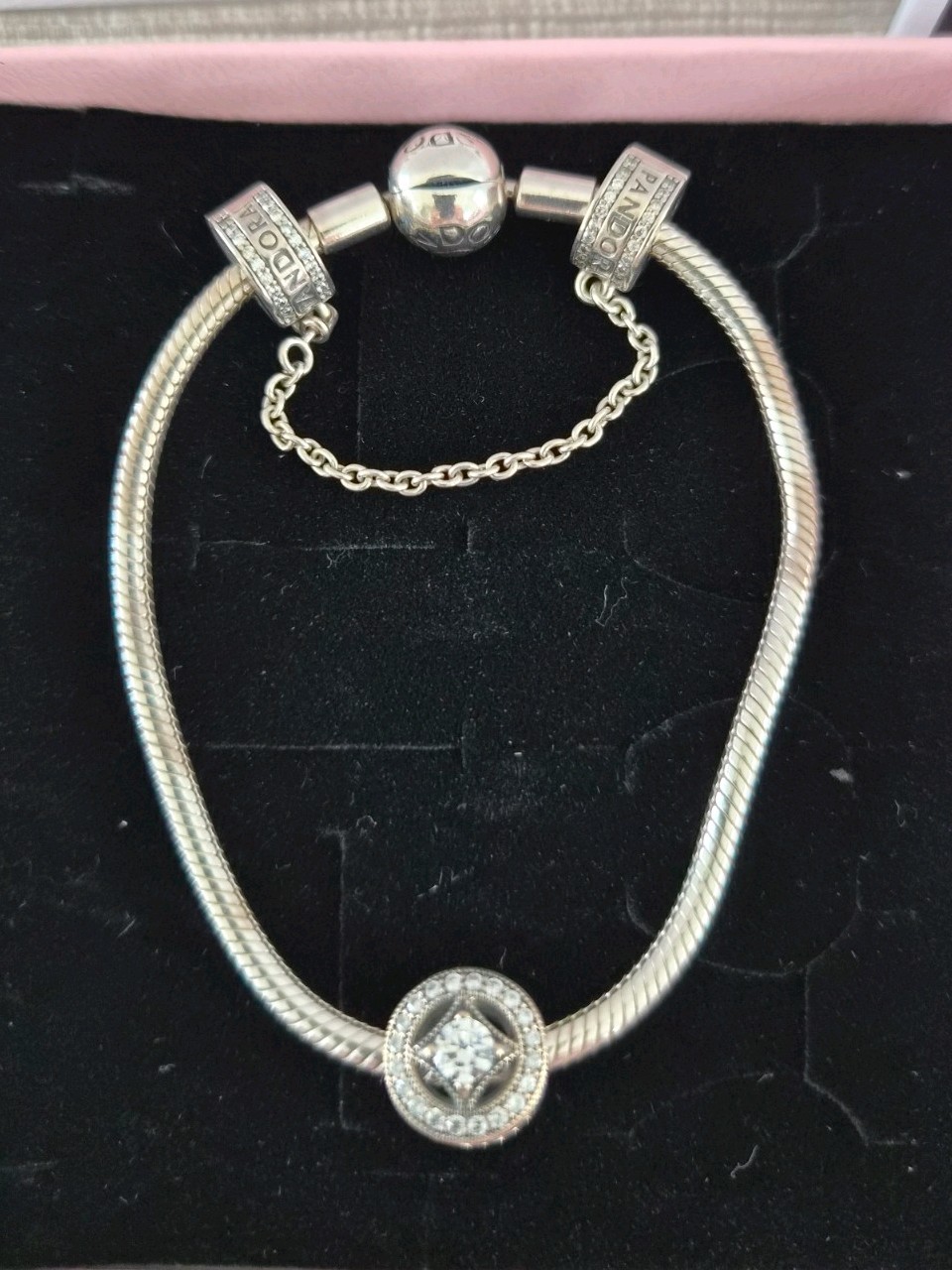 PANDORA Bracelet 7-inch with 4 Charms, Safety Chain, And Original Packaging