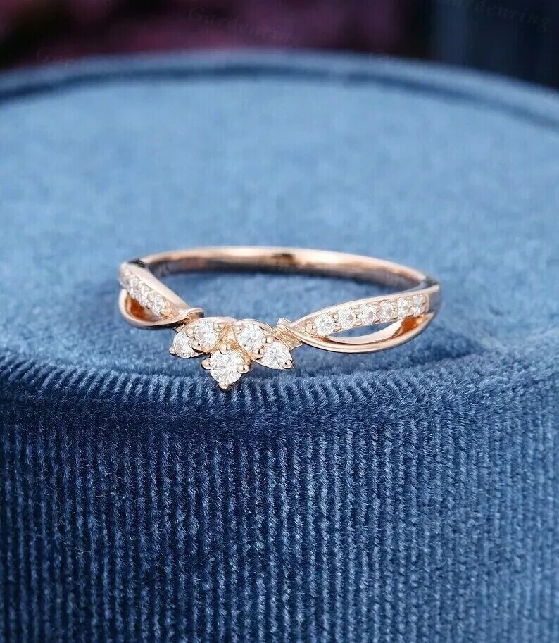 14k Rose Gold Plated 2Ct Round Cut Simulated Diamond Wedding Women’s Band Ring