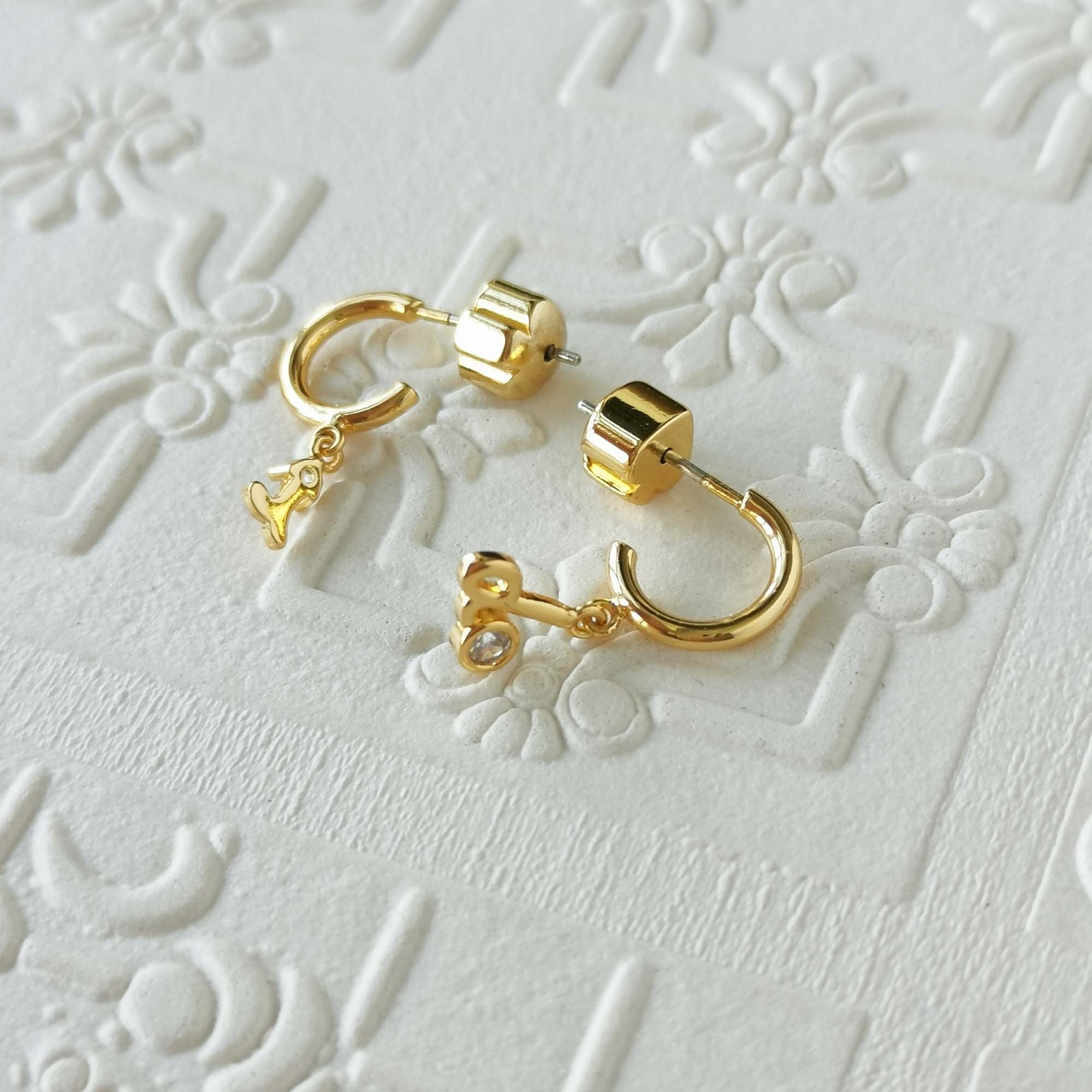 Kate Spade Say Yes I Do Clear Huggie Earrings Gold