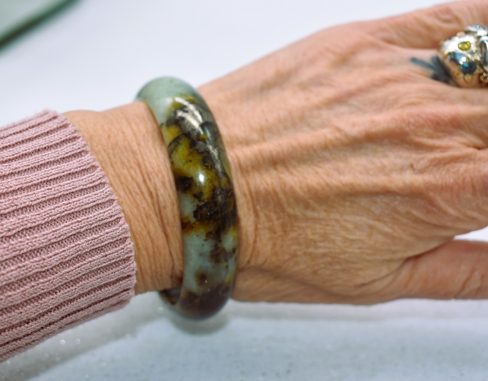 Green Jadeite 15 mm Solid Bangle Bracelet 7 inch