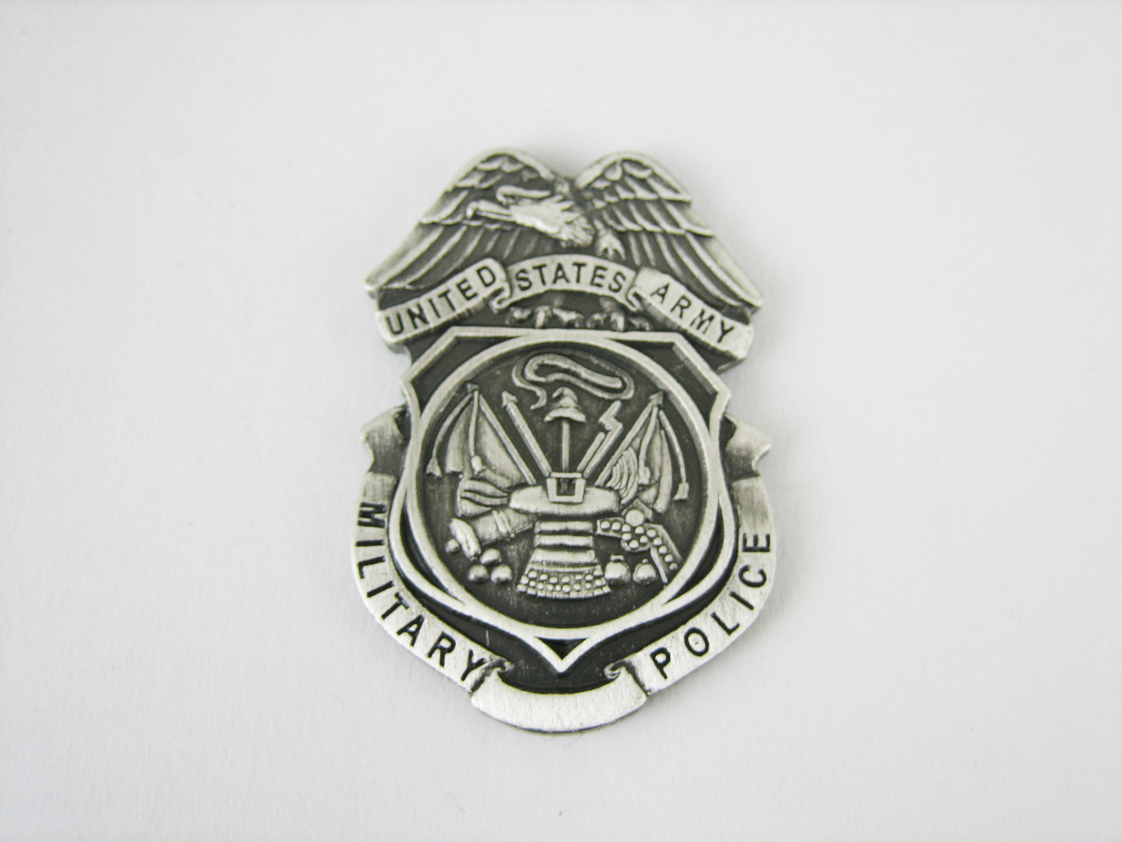 U.S. Army Military Police beautiful Mini Badge-Lapel Pin