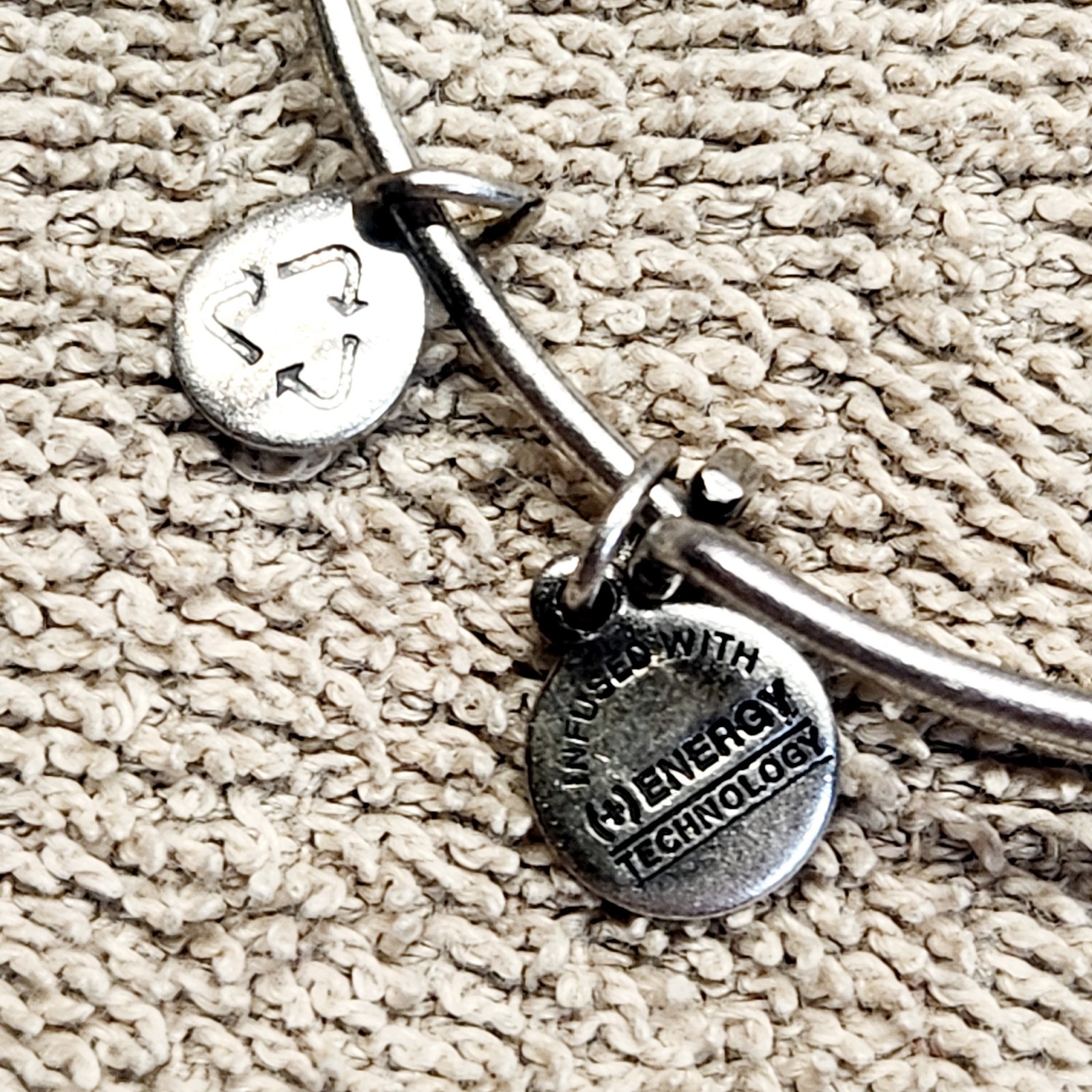 Alex And Ani (+) Energy ” Because I Love You” Grandmother Bracelet. Brand New.